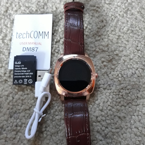 Bluetooth GSM Smart Watch - Picture 3 of 8